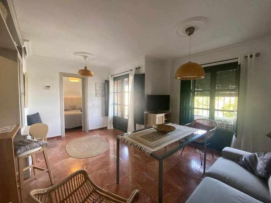 Apartamento Con Vistas Al Rio Sevilla Kültér fotó