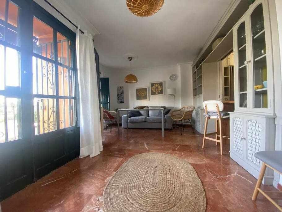 Apartamento Con Vistas Al Rio Sevilla Kültér fotó