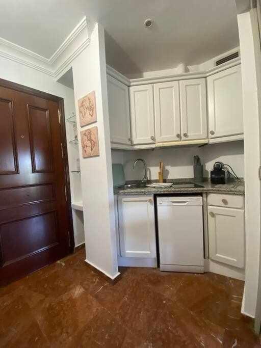 Apartamento Con Vistas Al Rio Sevilla Kültér fotó